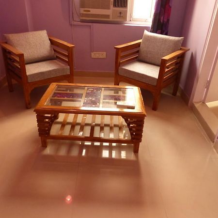 Mykonos Guest House And Spa Új-Delhi Kültér fotó