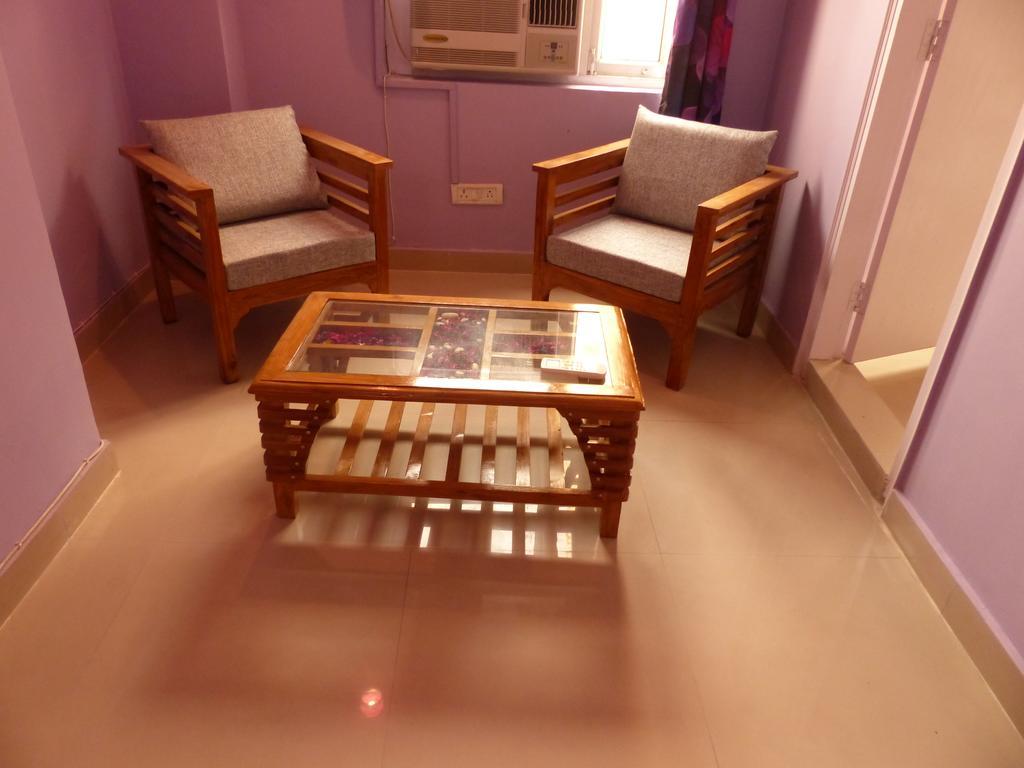Mykonos Guest House And Spa Új-Delhi Kültér fotó